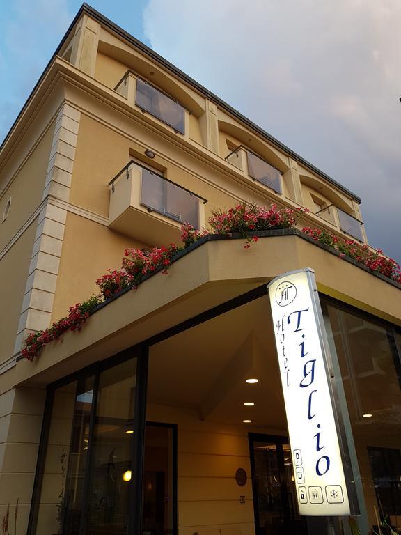 Hotel Tiglio Ρίμινι Εξωτερικό φωτογραφία