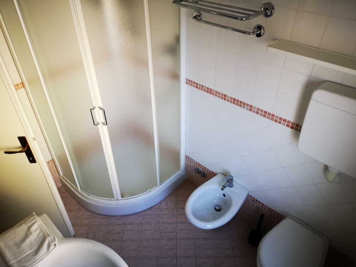 Hotel Tiglio Ρίμινι Εξωτερικό φωτογραφία