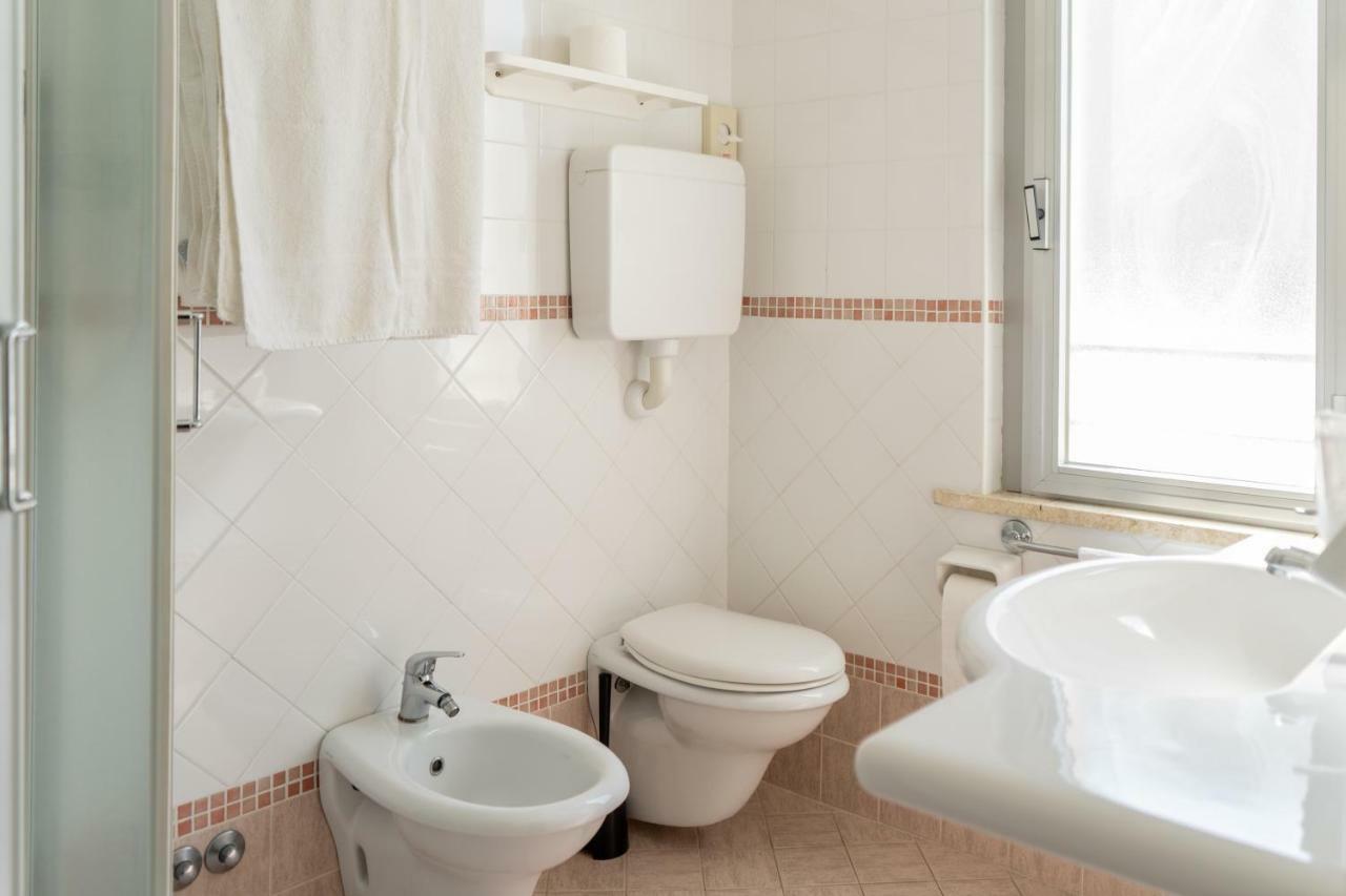 Hotel Tiglio Ρίμινι Εξωτερικό φωτογραφία